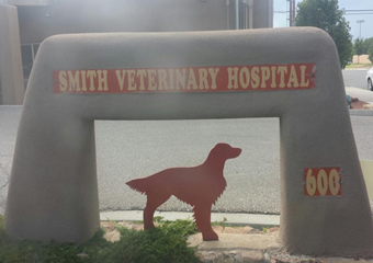 pet friendly veterinarian in santa fe smith veterinary hospital sign